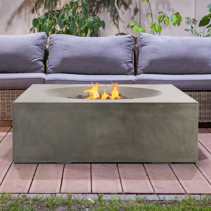 Tao Concrete Fire Table - Sqaure 41" x 41"